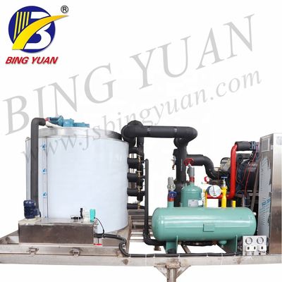 Máquina del fabricante de hielo de la escama de la refrigeración por evaporación 220V 15T 69KW