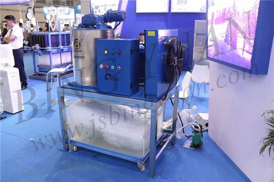 Máquina de hielo industrial de la escama del precio al por mayor, fabricante de hielo de pequeña capacidad 1T/Day